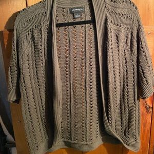 Liz Claiborne olive green half sleeve cover up